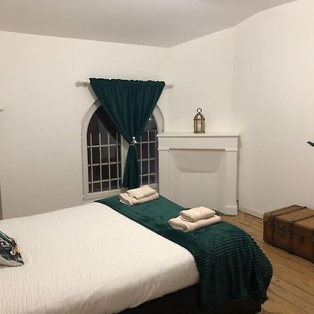 Maison Harry Potter Pour 6 Personnes En Centre Ville مونْتوبا المظهر الخارجي الصورة