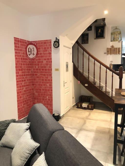 Maison Harry Potter Pour 6 Personnes En Centre Ville مونْتوبا المظهر الخارجي الصورة