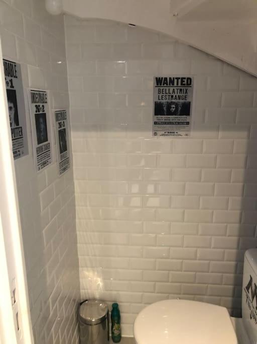 Maison Harry Potter Pour 6 Personnes En Centre Ville مونْتوبا المظهر الخارجي الصورة