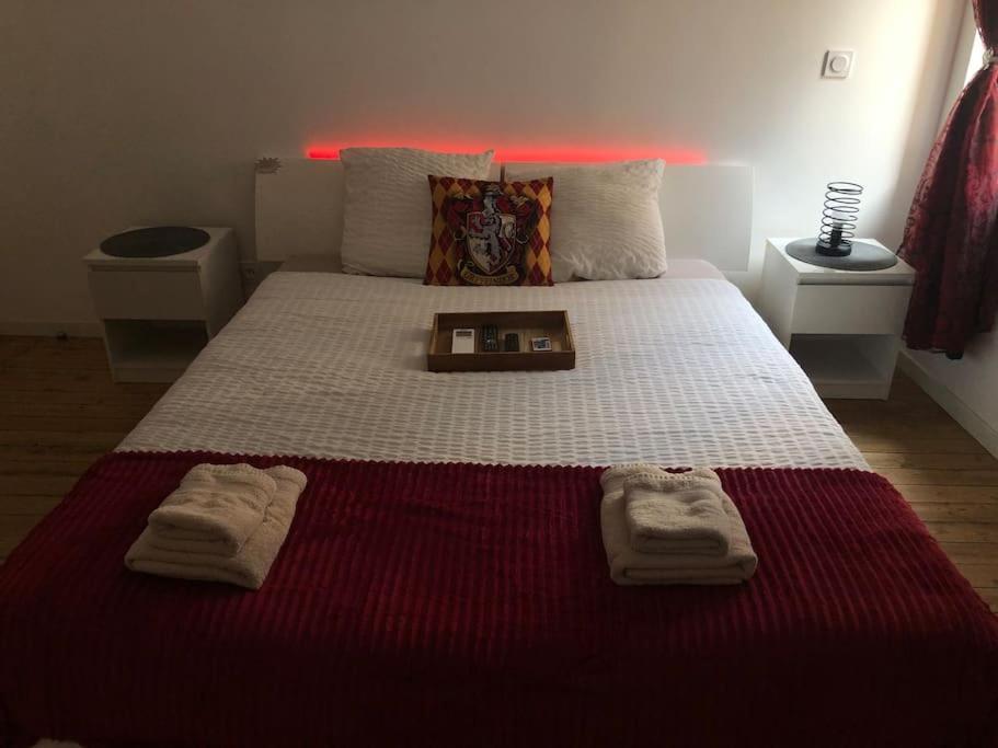 Maison Harry Potter Pour 6 Personnes En Centre Ville مونْتوبا المظهر الخارجي الصورة